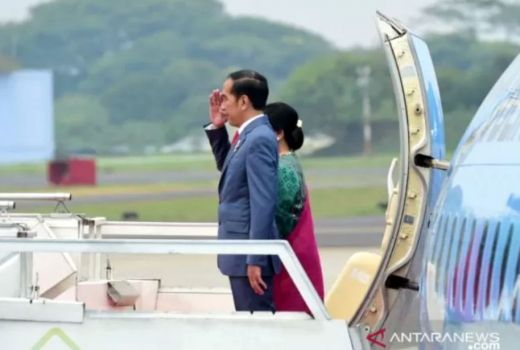 Presiden Jokowi Terbang ke Negeri K-Pop, Bawa Misi Apa?   - GenPI.co