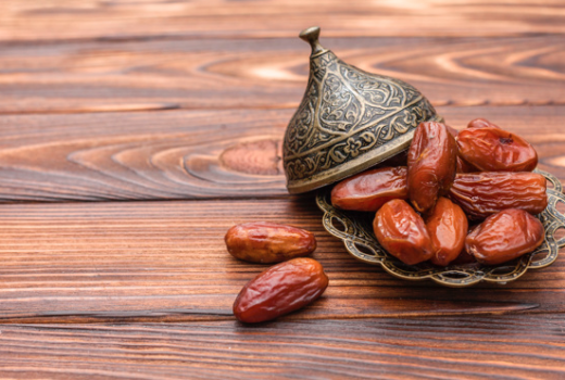 Rendaman Air Kurma Baik Dikonsumsi Saat Buka Puasa dan Sahur Lho - GenPI.co