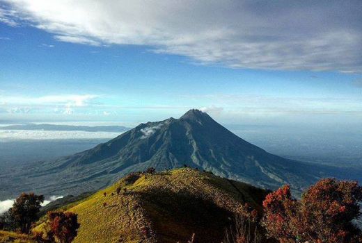 Agar Aman, 10 Aturan Ini Harus Ditaati Pendaki Gunung Lawu (1) - GenPI.co