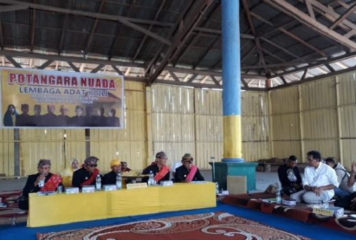 NasDem Kritisi Sengketa Pers Lewat Jalur Adat, Denda Kambing - GenPI.co