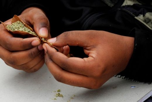 3 Alasan Orang Kecanduan Ganja, Nomor 1 Bikin Gereget! - GenPI.co