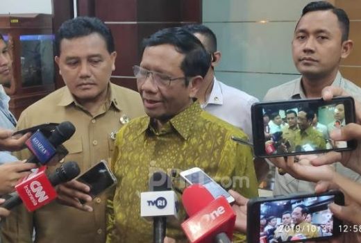 Pemerintah Belum Evakuasi WNI dari Wuhan? Ini Kata Menko Polhukam - GenPI.co