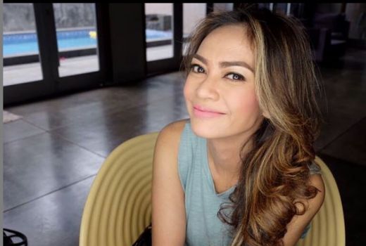 Terawang Roy Kiyoshi, Selebritas Cantik Pernah Dikirim Bola Api - GenPI.co