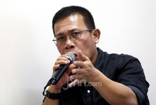 Virus Corona Merajalela, Politikus PDIP Lontarkan Kritik Tajam... - GenPI.co