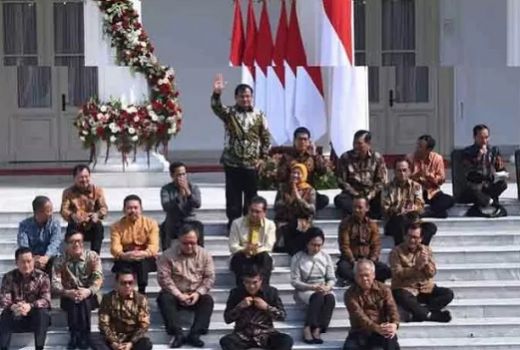 Relawan Jokowi Minta Ganti Menteri, Respons Gerindra Bikin Kaget! - GenPI.co