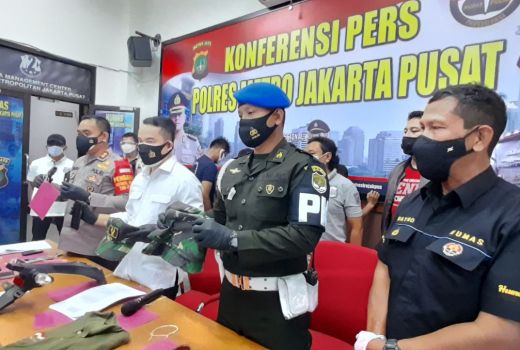 Polres Jakpus Ringkus Oknum Penipu Berkedok Paspampres, Kejam! - GenPI.co
