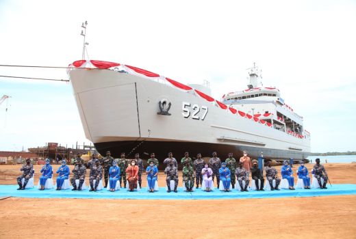 Perkasa, Dua Kapal Angkut Tank Diproduksi oleh Kemenhan, Lihat! - GenPI.co