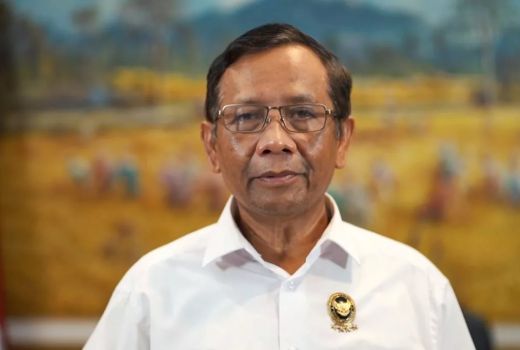 Soal Hukum Adat, Mahfud MD Beri Ultimatum Tegas - GenPI.co