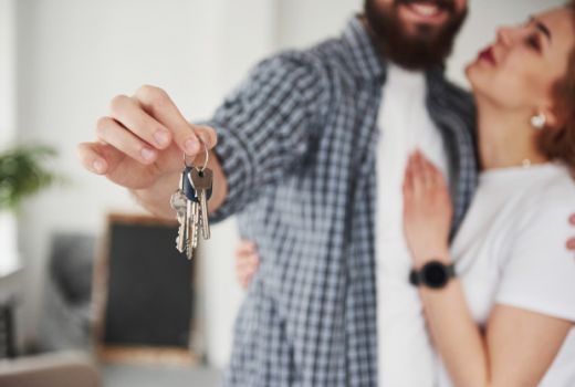 Kenali 5 Tanda Kaum Adam Selingkuh dengan Pelakor, Jangan Ketipu! - GenPI.co