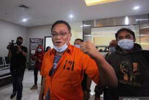 Sidang Jumhur Hidayat Terpaksa Ditunda, Alasannya Menohok! - GenPI.co