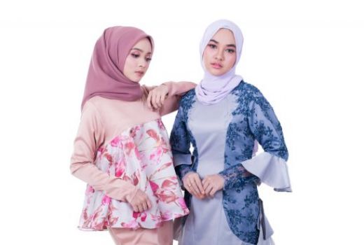 3 Padu Padan Hijab untuk Si Tubuh Mungil, Kece Banget! - GenPI.co
