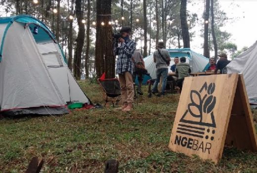 Ngopi Bareng Sambil Glamping, Bikin Betah Tak Mau Pulang - GenPI.co