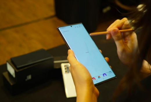 Performa Canggih Samsung Galaxy Note20 dengan 3 Hidden Features - GenPI.co