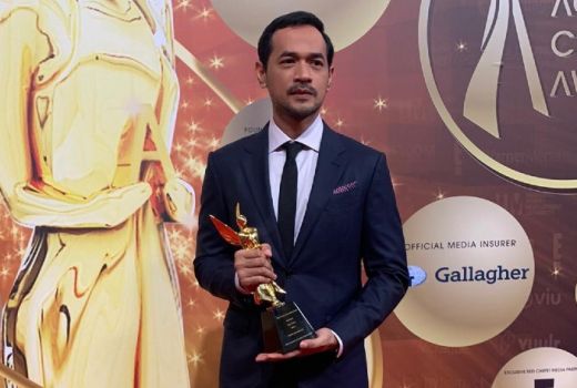 Selamat! Oka Antara Raih Penghargaan Aktor Terbaik di Singapura - GenPI.co