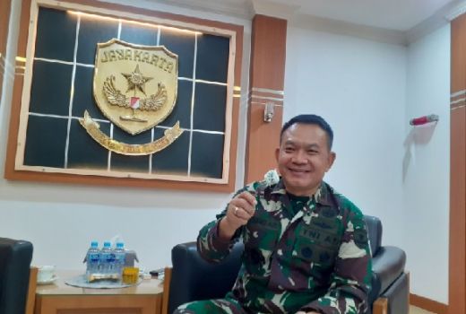 Pangdam Jaya Dibongkar Rocky Gerung, Jokowi Makin Puyeng - GenPI.co
