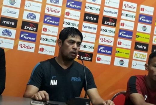 Insiden Penalti Persela Lamongan vs Borneo FC, Ini Kata Nilmaizar - GenPI.co