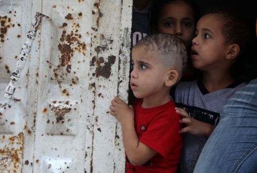 Kisah Pilu Anak Palestina dalam Lagu Atuna Tufuli, Menyayat Hati! - GenPI.co