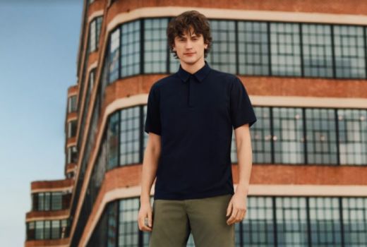 Bergaya Modern Minimalis, Intip Koleksi Keren UNIQLO X Theory - GenPI.co