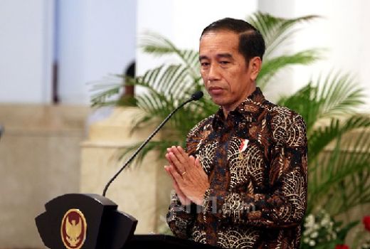 Pak Jokowi Akan Siram Pegawai Swasta Rp 600 Ribu Selama 6 Bulan - GenPI.co