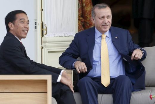 Usai Prabowo ke Turki, Mendadak Presiden Erdogan Telepon Jokowi - GenPI.co