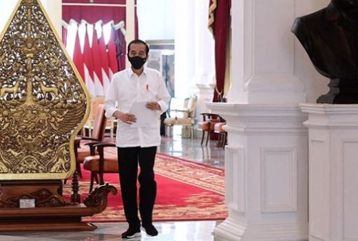 Isu Pelengseran Kian Santer, Jokowi Masih Kuat Karena 2 Tokoh Ini - GenPI.co