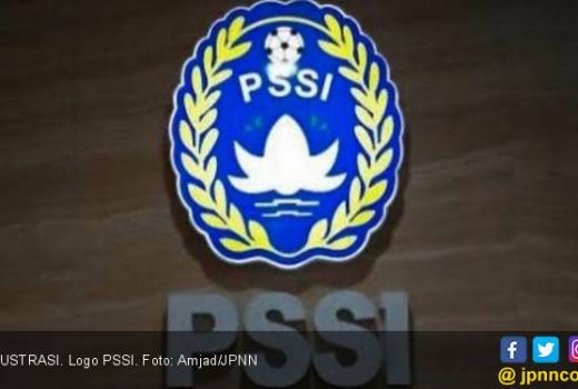 Jelang Kongres PSSI, Iwan Bule dan Vijaya Dorong-Dorongan - GenPI.co