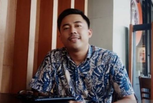 Renaldi Saputra: Dulu Pengamen, Kini Wakil Rakyat Termuda - GenPI.co
