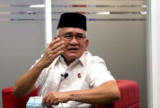 Ruhut Sebut Kadrun, Yang Baca Pasti Panas - GenPI.co
