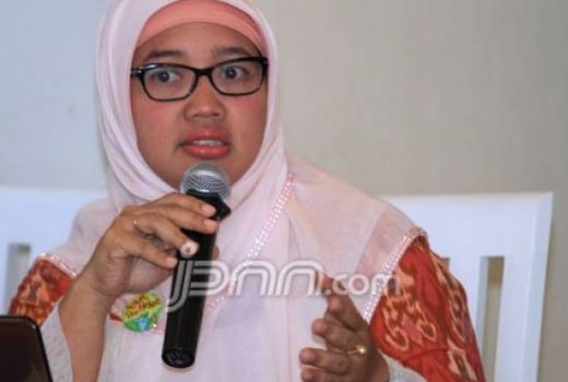 Banjir Pengaduan Siswa, KPAI: Belajar di Rumah Malah Tertekan - GenPI.co