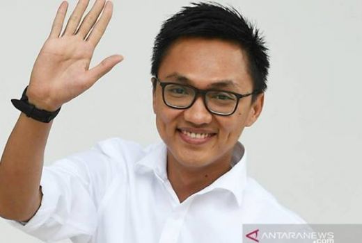 Stafsus Presiden, Aminuddin Ma’ruf, Gantengnya Bikin Lupa Ingatan - GenPI.co