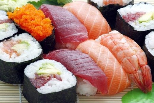 Hobi Makan Sashimi dan Sushi? Yuk, Perhatikan Dulu Dampaknya - GenPI.co