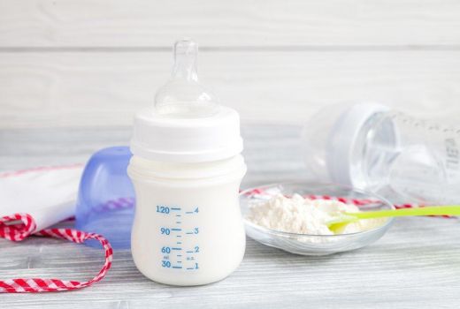 3 Kondisi Medis yang Memperbolehkan Bayi Minum Susu Formula - GenPI.co