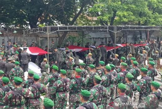 Helikopter Mi-17 Jatuh di Papua, Prajurit Gugur Jadi Pahlawan - GenPI.co