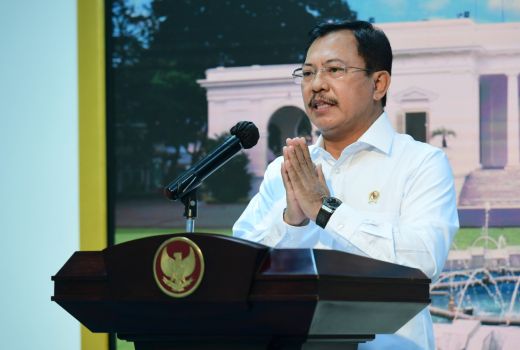 Sempat Dituntut Mundur, Menkes Terawan Peroleh Kepercayaan Publik - GenPI.co