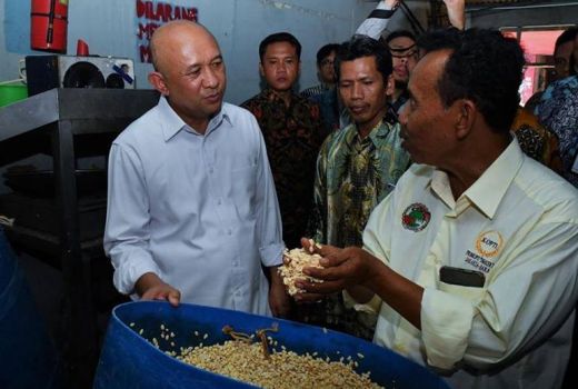 Kemenkop dan UKM Siapkan Skema Bantu UMKM yang Terdampak Corona - GenPI.co