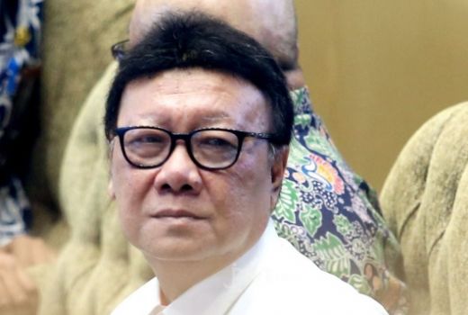 Menteri Tjahjo: PNS Kerja di Rumah, Tunjangan Kinerja Tetap Aman - GenPI.co