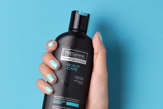 Ketombe Hilang Seketika dengan TRESemme Scalp Care Shampoo - GenPI.co