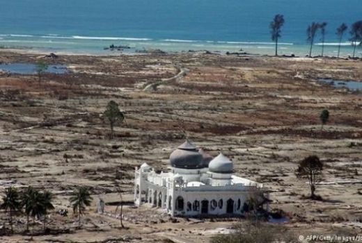 Tsunami Aceh 2004 Pasti Akan Berulang, Ini Bukti Valid BNPB... - GenPI.co