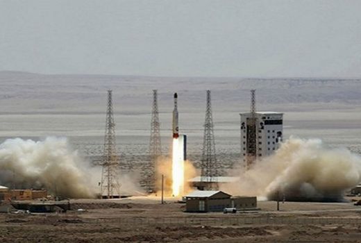 Meledak, Roket Iran Gagal Meluncur di Pusat Antariksa - GenPI.co
