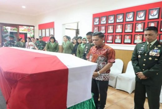 Pangdam Lepas Jenazah Praka Anumerta Sirwandi - GenPI.co