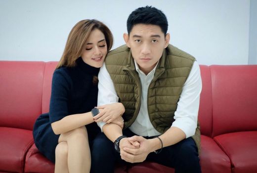 Ifan Seventeen Kenang Mendiang Istri saat Menyatakan Cinta - GenPI.co