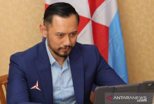 AHY Jangan Girang Dulu, Kubu Moeldoko Beri Peringatan Maut - GenPI.co