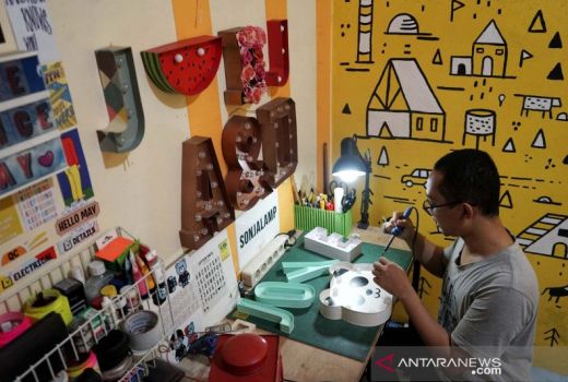 Ekonomi 2021 Masih Tertekan, Ini Strategi UMKM agar Tetap Eksis - GenPI.co
