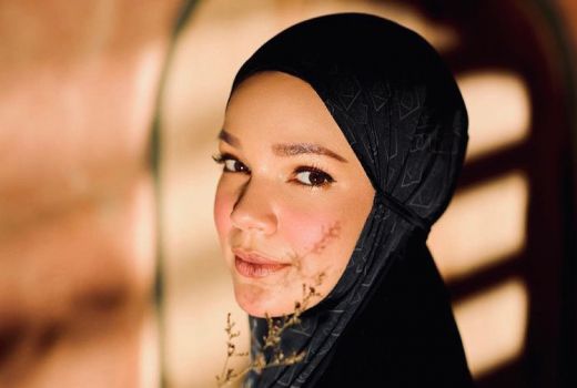 Yuk, Intip Persiapan Dewi Sandra Menjalani Ibadah Puasa Ramadan - GenPI.co