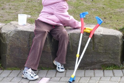 5 Tips Mendaki Gunung untuk Penyandang Disabilitas Daksa - GenPI.co