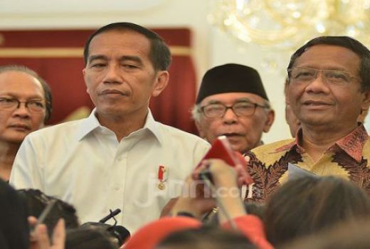 Jokowi Mau Pilkada Serentak, Partai Koalisi Kompak Beri Dukungan - GenPI.co