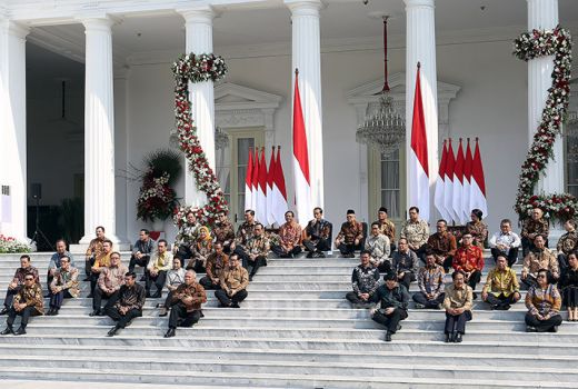 Menteri dari Parpol Bobrok, Jokowi Harus Pilih Orang Profesional - GenPI.co