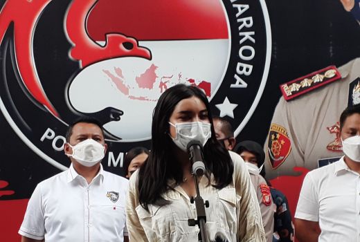 Millen Cyrus Tertangkap Pakai Narkoba Lagi, Ternyata... - GenPI.co