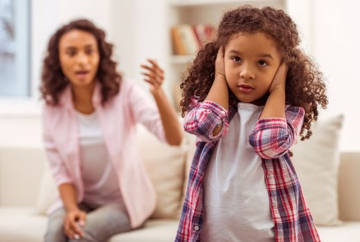 Mom, Ketahui Faktor yang Membuat Anak Jadi Suka Melawan - GenPI.co