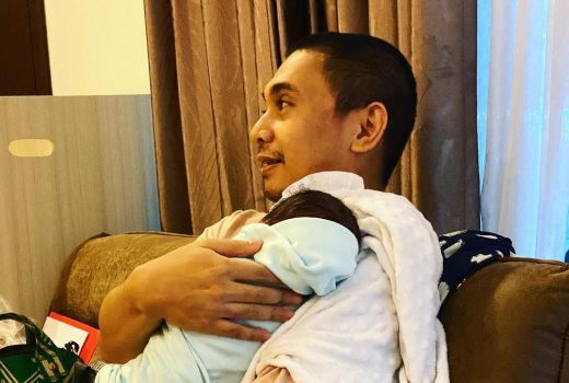 Berjiwa Nasionalis, 5 Artis Beri Nama Anak yang Indonesia Banget - GenPI.co